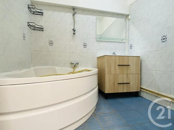 Maison à vendre  3 pièces - 60 m 2   LIVRY GARGAN  - 93