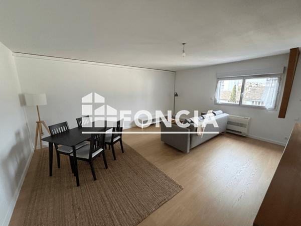 Location Appartement meublé 3 pièces 76.71 m² - RESIDENCE LES PERSANES Bordeaux 33000