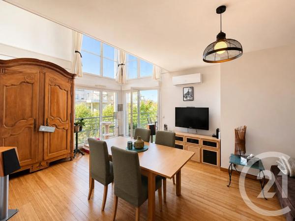 Appartement Duplex à vendre  6 pièces - 101 m 2   JUVISY SUR ORGE  - 91