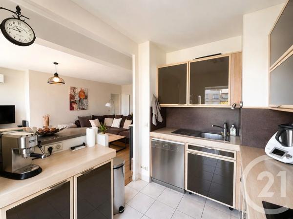 Appartement Duplex à vendre  6 pièces - 101 m 2   JUVISY SUR ORGE  - 91