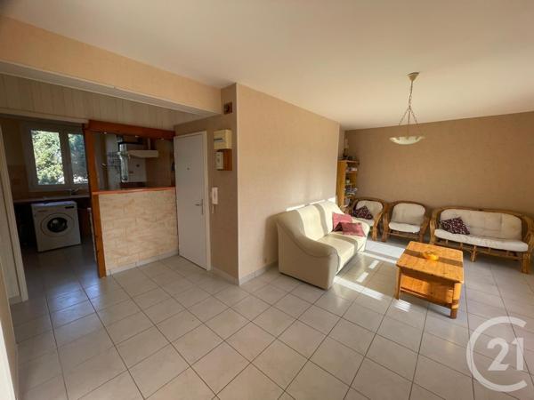 Appartement F4 à vendre  4 pièces - 70 m2 DOLE - 39