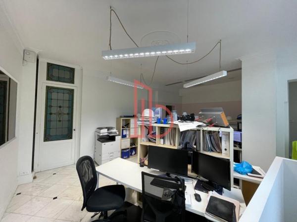 Bureau de 120 m² à louer à Bordeaux Saint-Michel - Victoire