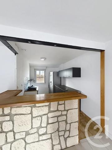 Appartement F3 à vendre  3 pièces - 67,60 m 2   CHATEAUNEUF SUR LOIRE  - 45