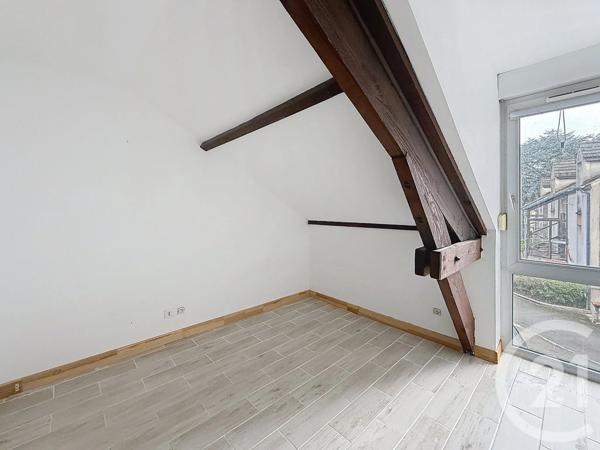 Appartement F3 à vendre  3 pièces - 67,60 m 2   CHATEAUNEUF SUR LOIRE  - 45