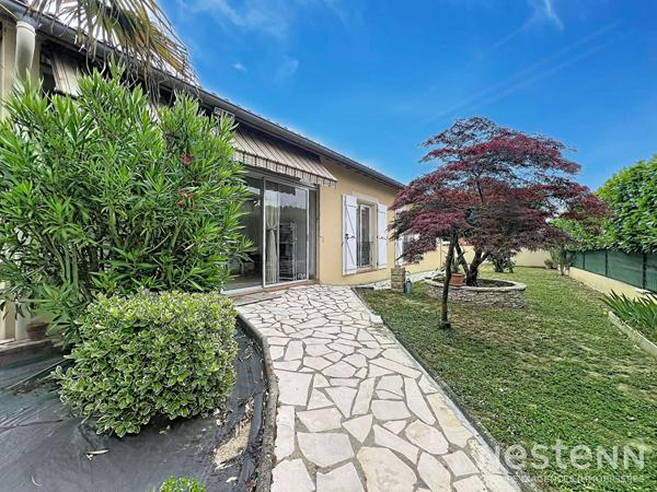 Superbe maison traditionnelle à vendre à Castanet-Tolosan - 7 pièces, 158 m²