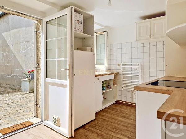 Appartement F2 à vendre  2 pièces - 38,37 m 2   BOURG LA REINE  - 92