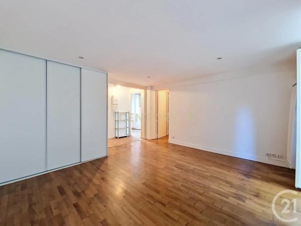 Appartement F2 à vendre  2 pièces - 38,37 m 2   BOURG LA REINE  - 92