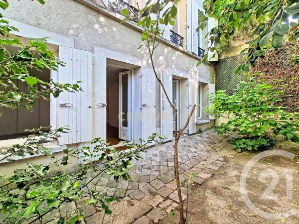 Appartement F2 à vendre  2 pièces - 38,37 m 2   BOURG LA REINE  - 92