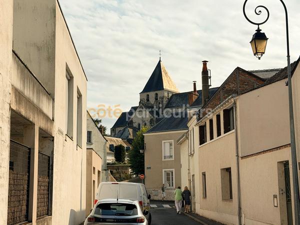 Vente
                Maison47 m² - 3 Pièces -
                    AMBOISE (37400)
