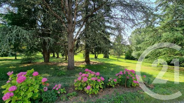 Maison à vendre  8 pièces - 214 m2 GOURDON - 46