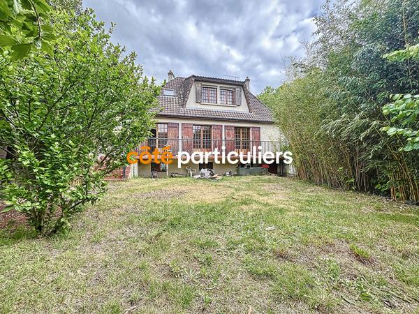 Vente
                Maison100 m² - 4 Pièces -
                    Saint Maur des fossés (94100)