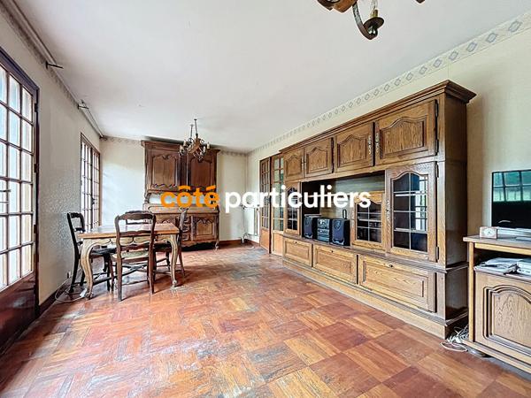 Vente
                Maison100 m² - 4 Pièces -
                    Saint Maur des fossés (94100)