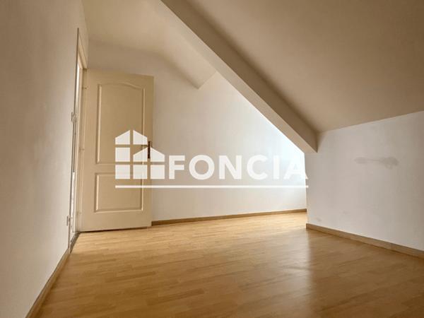 Location Appartement 3 pièces 43.79 m² - RESIDENCE EUROPA Villemandeur 45700