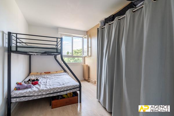 Appartement Maisons Laffitte 4 pièce(s) 83 m2 420 000 € **  - Référence  4768