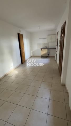 Maison Carcassonne, 2 chambres sur terrain de 120 m².