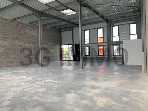 Location / Local Industriel / Bâtiment