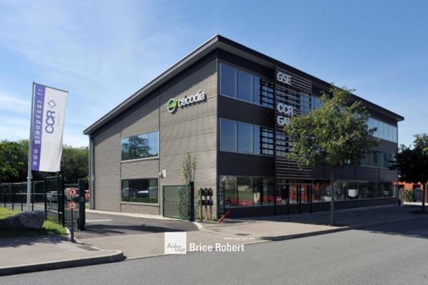 Bureaux à louer à Bron surface de 622 m² avec certification BBC