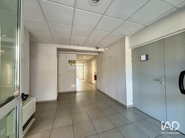 Bureaux à vendre 810 m² Écully