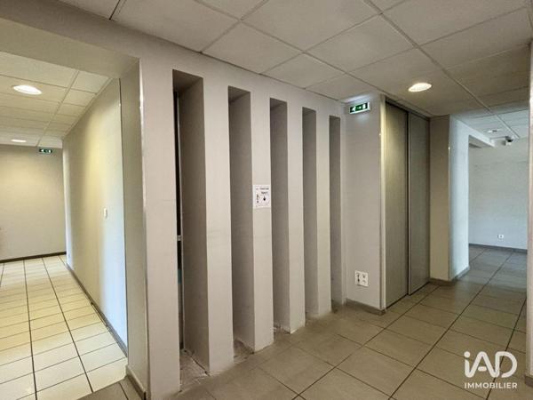 Bureaux à vendre 810 m² Écully