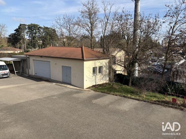 Bureaux à vendre 810 m² Écully