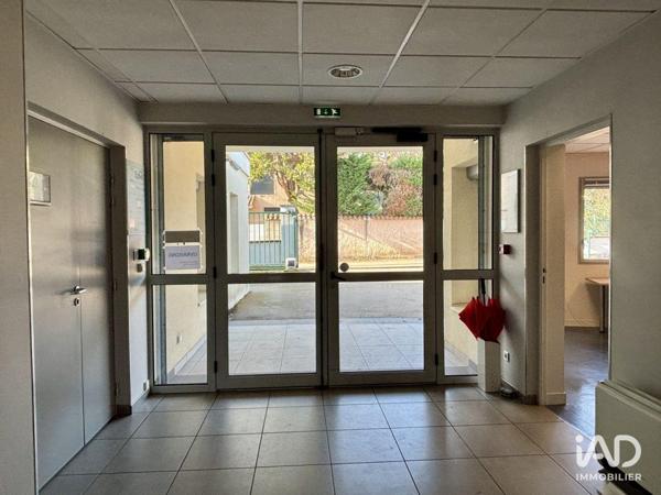 Bureaux à vendre 810 m² Écully