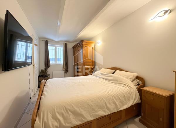 À VENDRE EN EXCLUSIVITÉ 84120 PERTUIS MAISON DE VILLAGE 4 PIÈCES D'ENVIRON 83 M² AVEC PANNEAUX SOLAIRES.