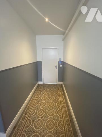 Appartement T3 avec terrasse et balcon – SECLIN Hypercentre – Face à la Collégiale