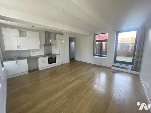 Appartement T3 avec terrasse et balcon – SECLIN Hypercentre – Face à la Collégiale