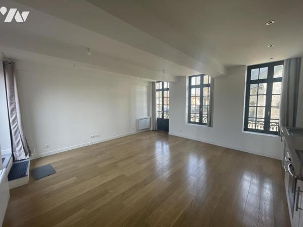 Appartement T3 avec terrasse et balcon – SECLIN Hypercentre – Face à la Collégiale