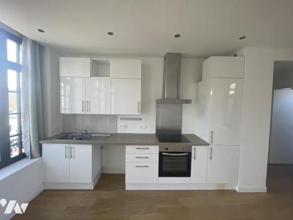 Appartement T3 avec terrasse et balcon – SECLIN Hypercentre – Face à la Collégiale