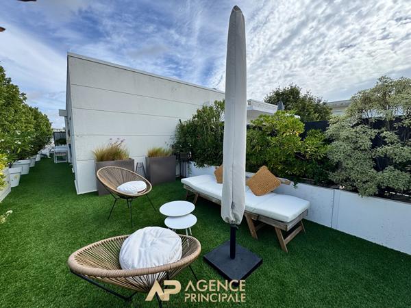 Appartement - T3 - 2 chambres - La Rochelle secteur Médiathèque (Ville en Bois) 498 750 € **  - Référence  JH735D3