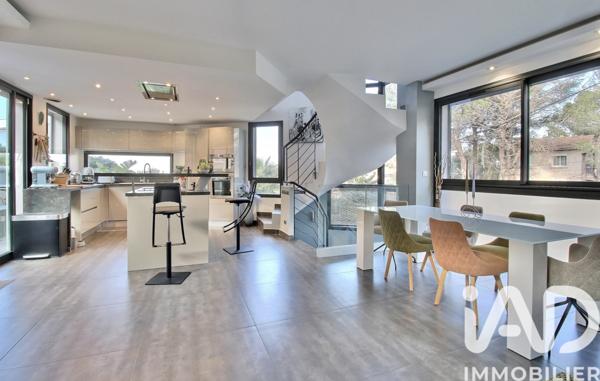 Maison à vendre 5 pièces 150 m² Martigues