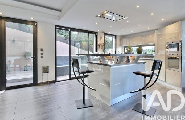 Maison à vendre 5 pièces 150 m² Martigues