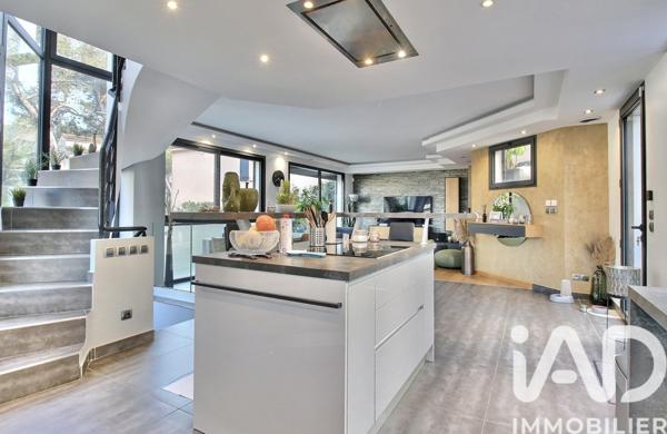 Maison à vendre 5 pièces 150 m² Martigues