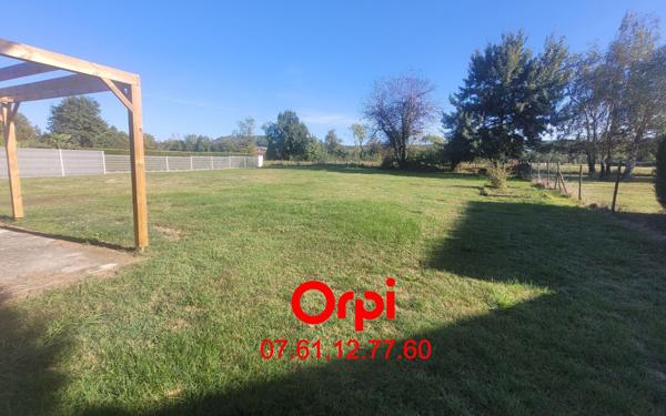 Maison à vendre    5 pièces •  Saint-Étienne-de-Saint-Geoirs