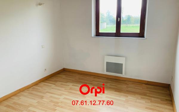 Maison à vendre    5 pièces •  Saint-Étienne-de-Saint-Geoirs