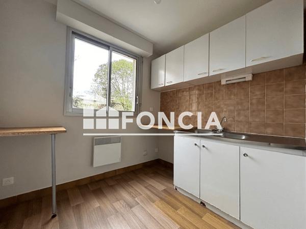 Location Appartement 3 pièces 51.68 m² - 8 RUE BONCENNE Poitiers 86000