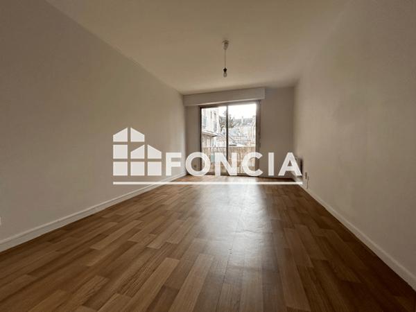 Location Appartement 3 pièces 51.68 m² - 8 RUE BONCENNE Poitiers 86000