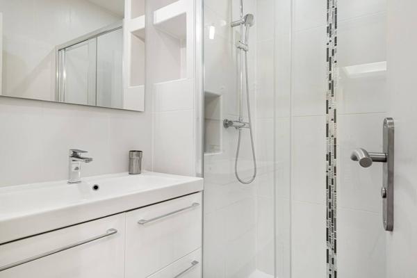 Vente Appartement de luxe Paris 18 12 Pièces 322 m²