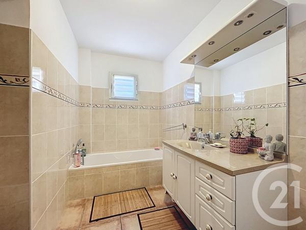 Appartement F4 à vendre  4 pièces - 100,30 m2 AJACCIO - 201