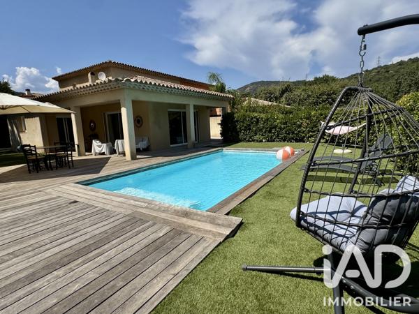 Maison à vendre 5 pièces 130 m² Grimaud