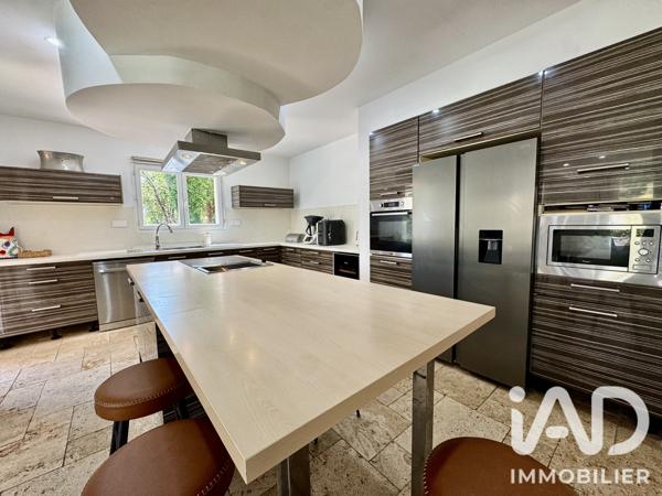 Maison à vendre 5 pièces 130 m² Grimaud
