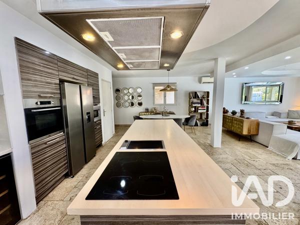 Maison à vendre 5 pièces 130 m² Grimaud