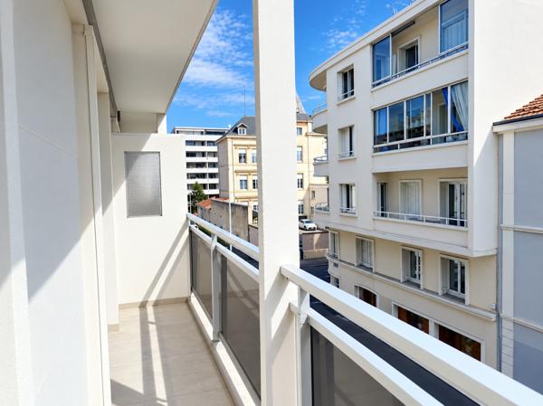 Appartement 3 pièce(s) 2 chambre(s) 72 m²