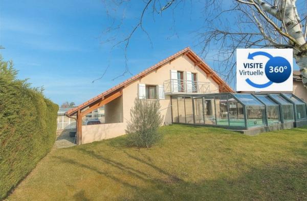 VILLA individuelle avec piscine