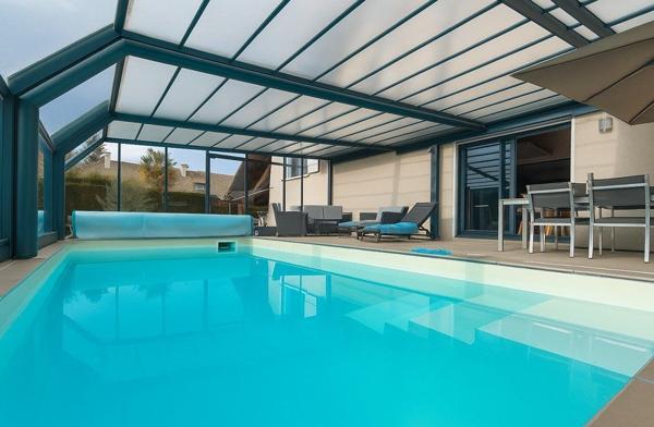 VILLA individuelle avec piscine