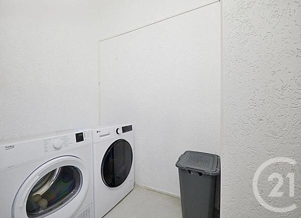 Appartement F4 à vendre  4 pièces - 76,10 m 2   MONTBELIARD  - 25