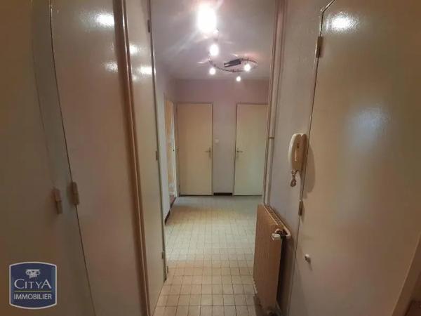 Appartement à louer 3 pièces 60.65m² Firminy (42700)