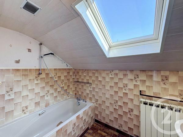 Maison à vendre  6 pièces - 148,81 m 2   FOUGEROLLES  - 70