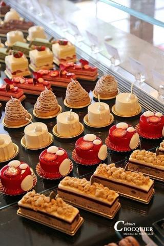 Boulangerie Patisserie au coeur d'une ville balnéaire